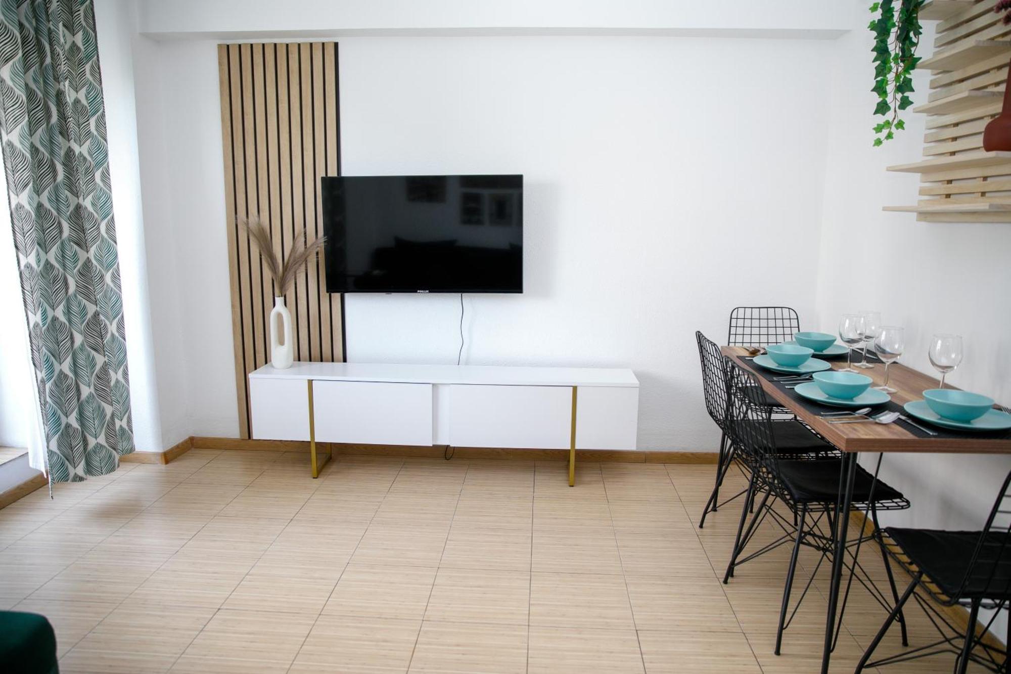 Color Apartments Corneliu Coposu No3 Bukarest Exterior foto