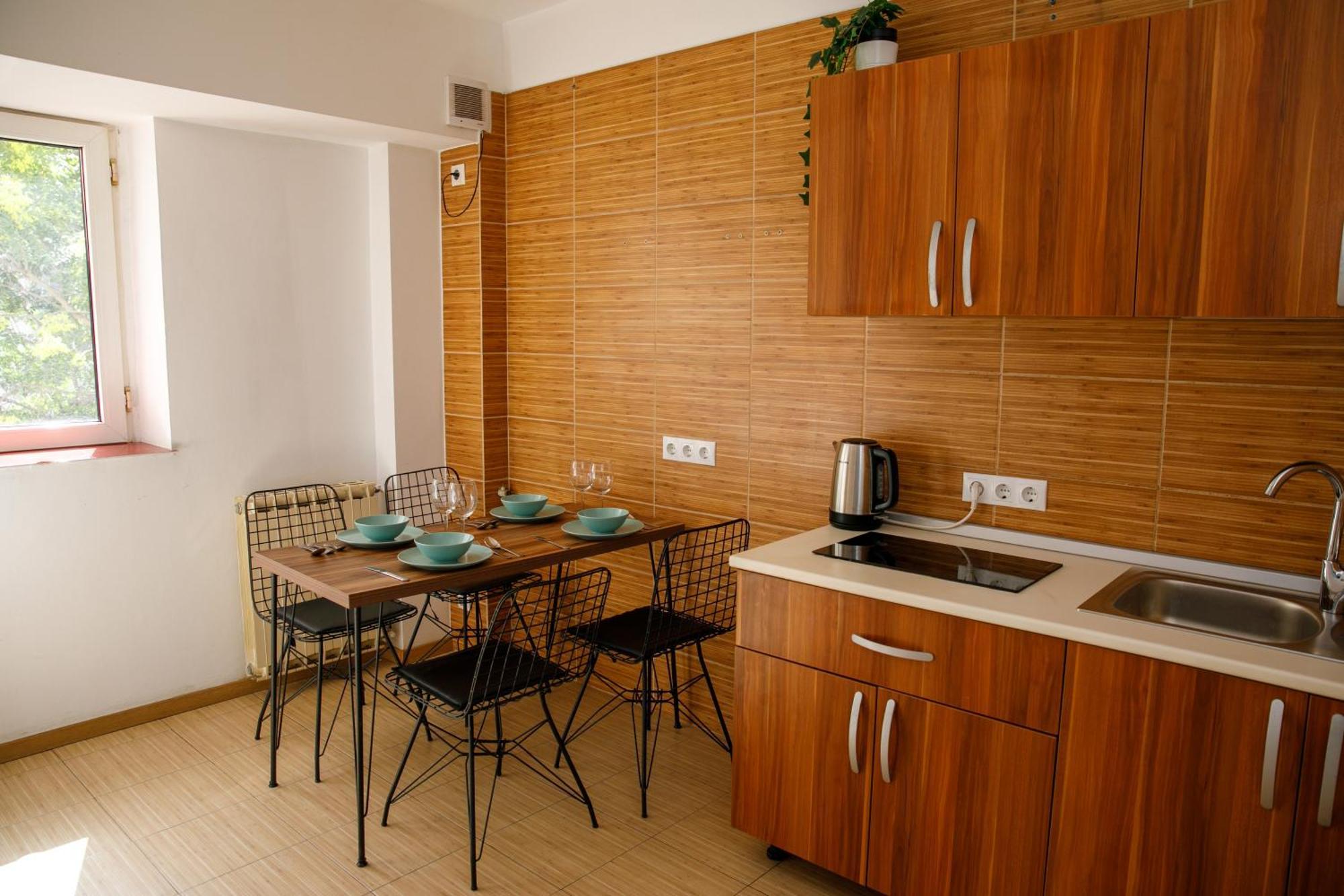 Color Apartments Corneliu Coposu No3 Bukarest Exterior foto